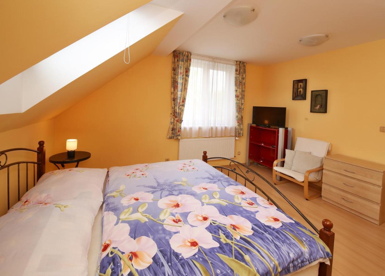 Villa Colete Otovice  Екстериор снимка